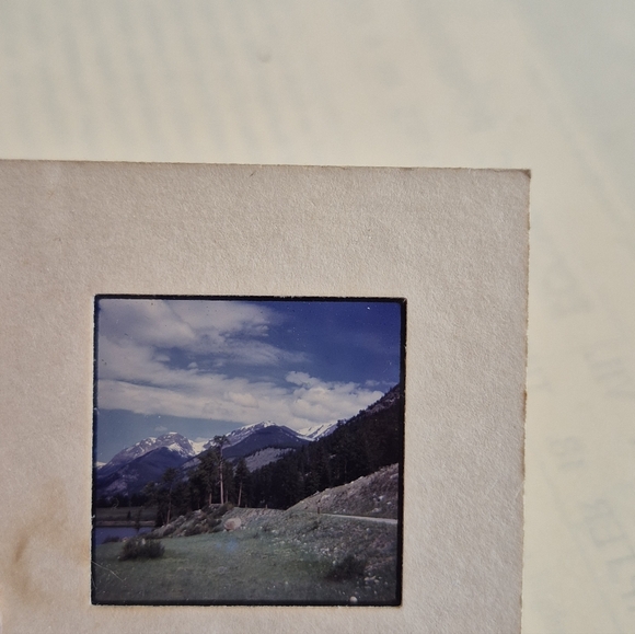 Box Of Color Slides - Picture 2 of 4